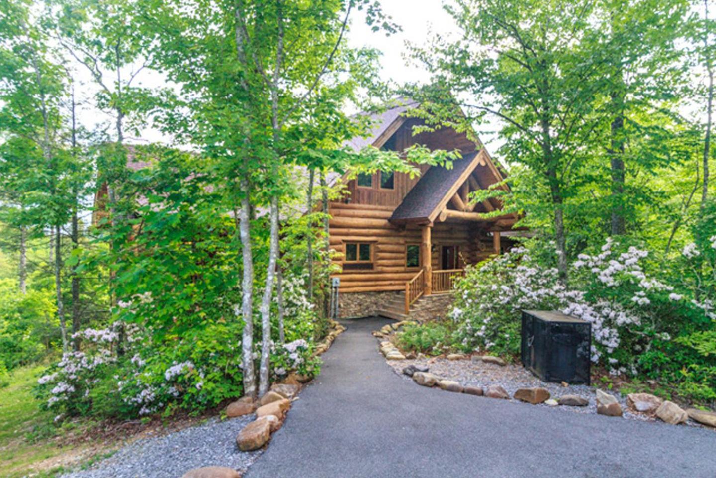 Big Bear Ridge Lodge - Breathtaking Mountain Views And Private Forest Scenes In Amazing Large Log Cabin Gatlinburg Dış mekan fotoğraf